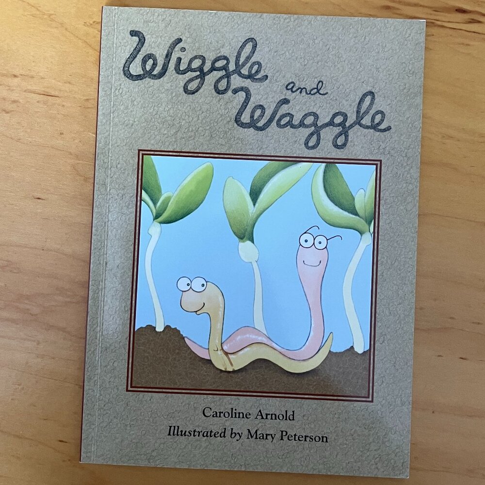 Wiggle and Waggle - Paperback By Arnold, Caroline  LIKE NEW Early Reader